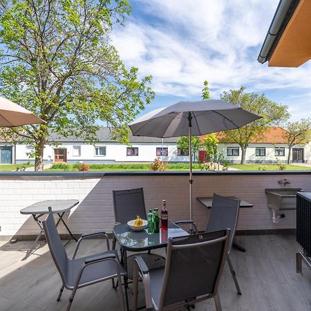 Pension Pannonia Parndorf Esterno foto