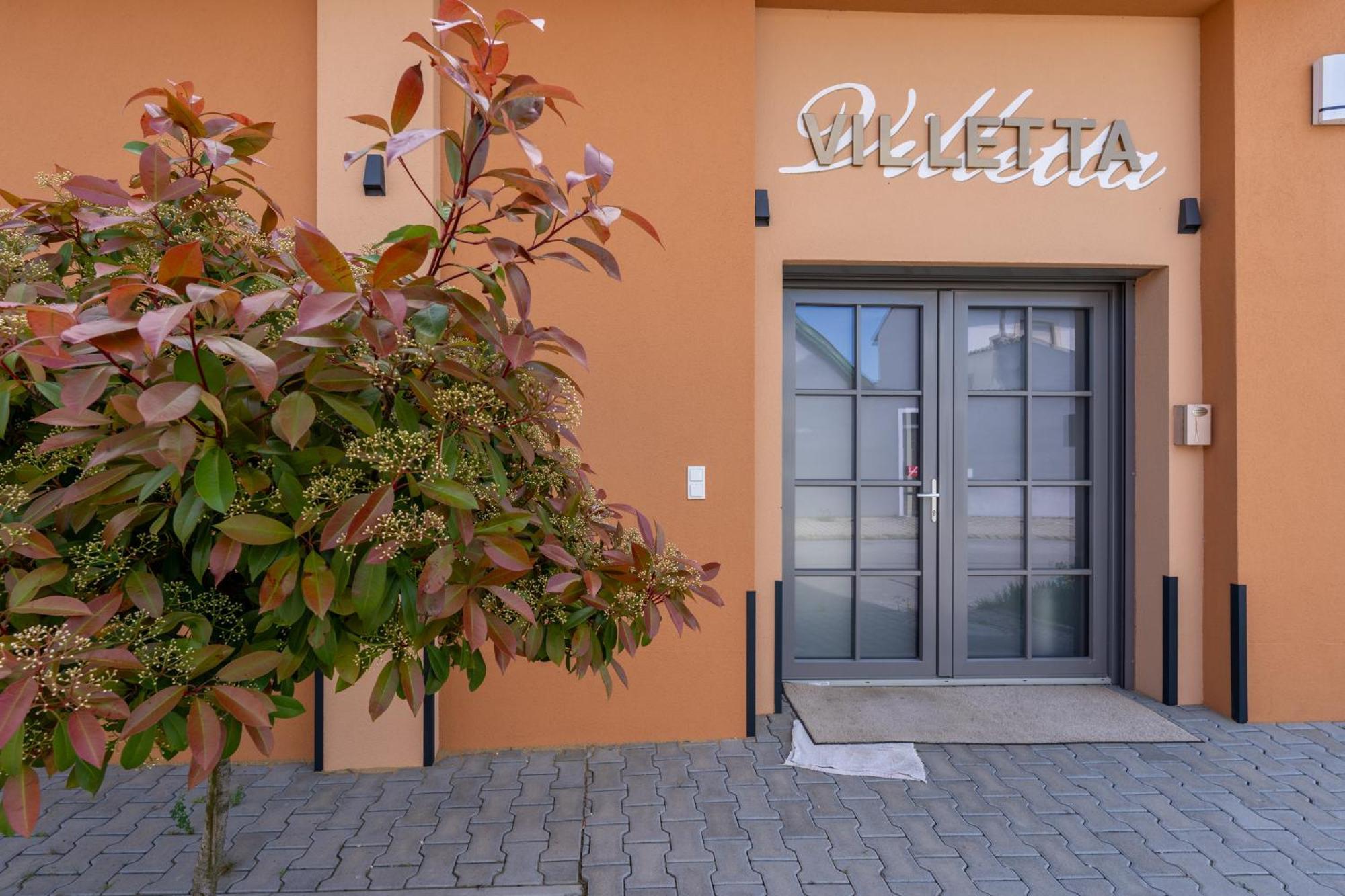 Pension Pannonia Parndorf Esterno foto
